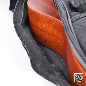 Makana กระเป๋าอูคูเลเล่ 26 นิ้ว บุฟองน้ำ UK-26 สีดำ ภายในกระเป๋าบุฟองน้ำด้านในกันกระแทรก ได้ดีเยี่ยม