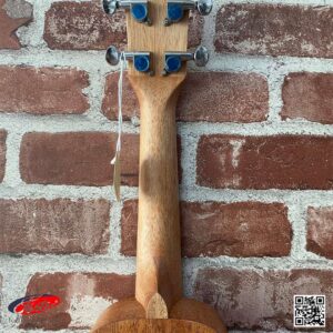 Mentreel Ukulele UK-21-100 ไม้ด้านหลัง Laminated Sapele