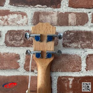 Mentreel Ukulele อูคูเลเล่ 21 นิ้ว UK-21-100 ลูกบิดเหล็กแบบตัน