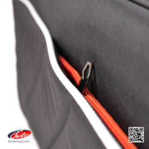 JUDY กระเป๋าเปียโน กระเป๋าคีย์บอร์ด 88 คีย์ JC100-88 สีดำ มีช่องสำหรับใส่ของด้านหน้า 1 ช่อง