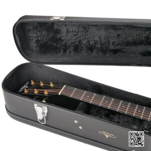 ฮาร์ดเคส กีต้าร์โปร่ง 41 นิ้ว ฮาร์ดเคสไม้ คาราบาว ภายมีล่องรองรับคอกีตาร์ พร้อมช่องเก็บอุปกรณ์ 1 ช่อง