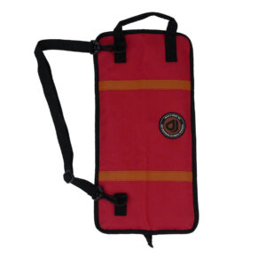 D & J Bag กระเป๋าไม้กลอง สีแดง ผลิตจากเนื้อผ้า 600D เคลือบกันน้ำ คาดกลางด้วยหนัง เพื่อเพิ่มลูกเล่นให้ โดดเด่น